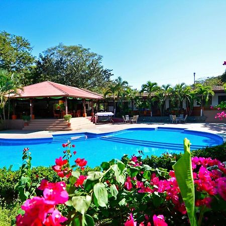 קאריו Hotel Hacienda Del Mar מראה חיצוני תמונה