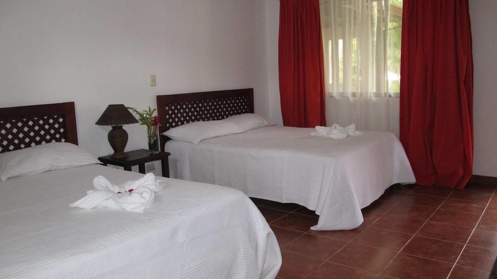 קאריו Hotel Hacienda Del Mar חדר תמונה