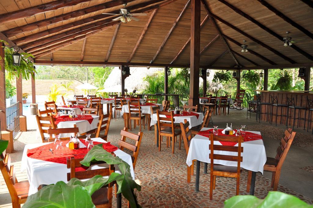 קאריו Hotel Hacienda Del Mar מראה חיצוני תמונה